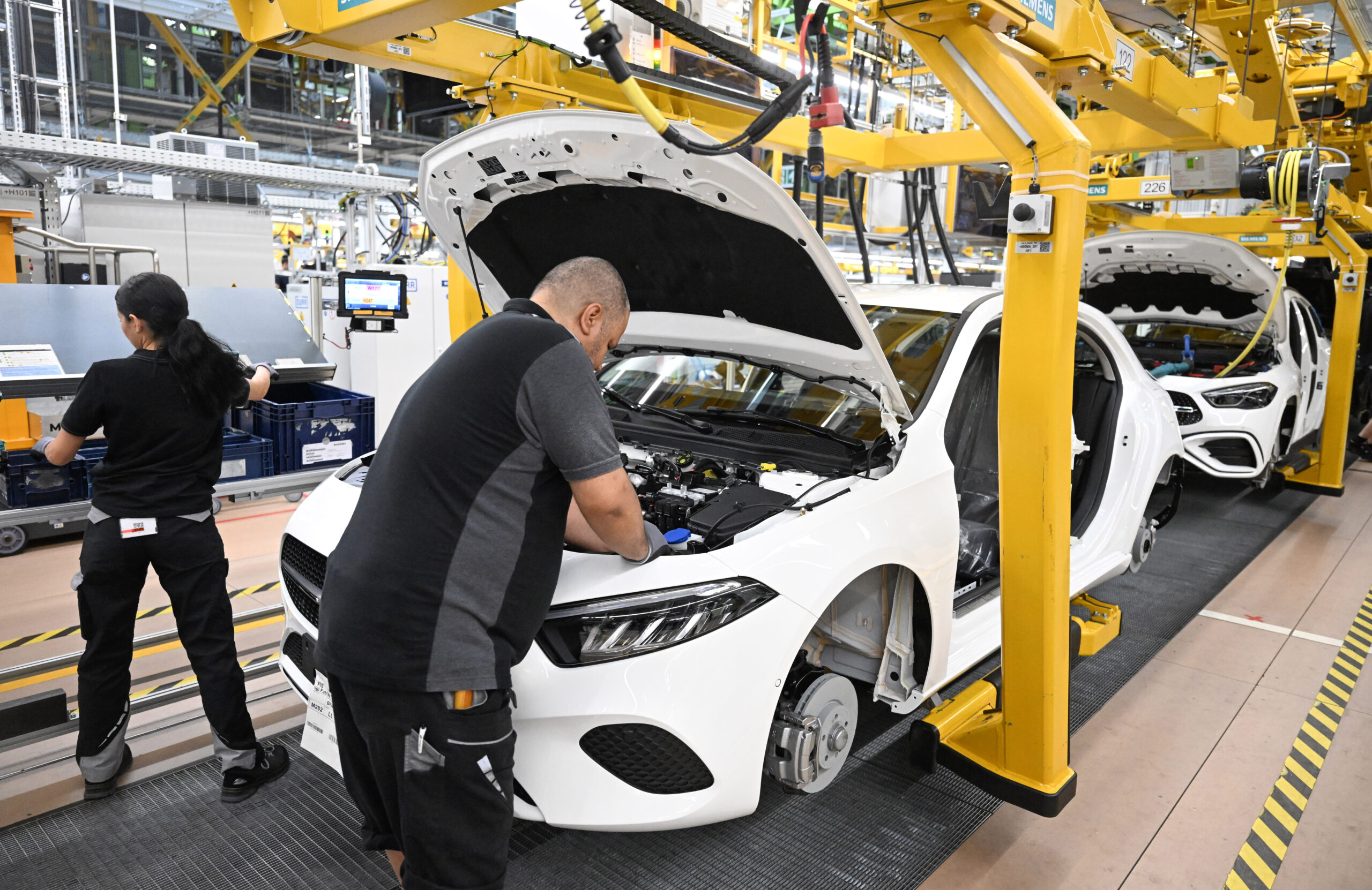 Mercedes-Benz passenger cars are manufactured at the Rastatt plant. The A-Class and B-Class, the compact SUV GLA, the all-electric EQA and the new CLA are built at the Rastatt plant