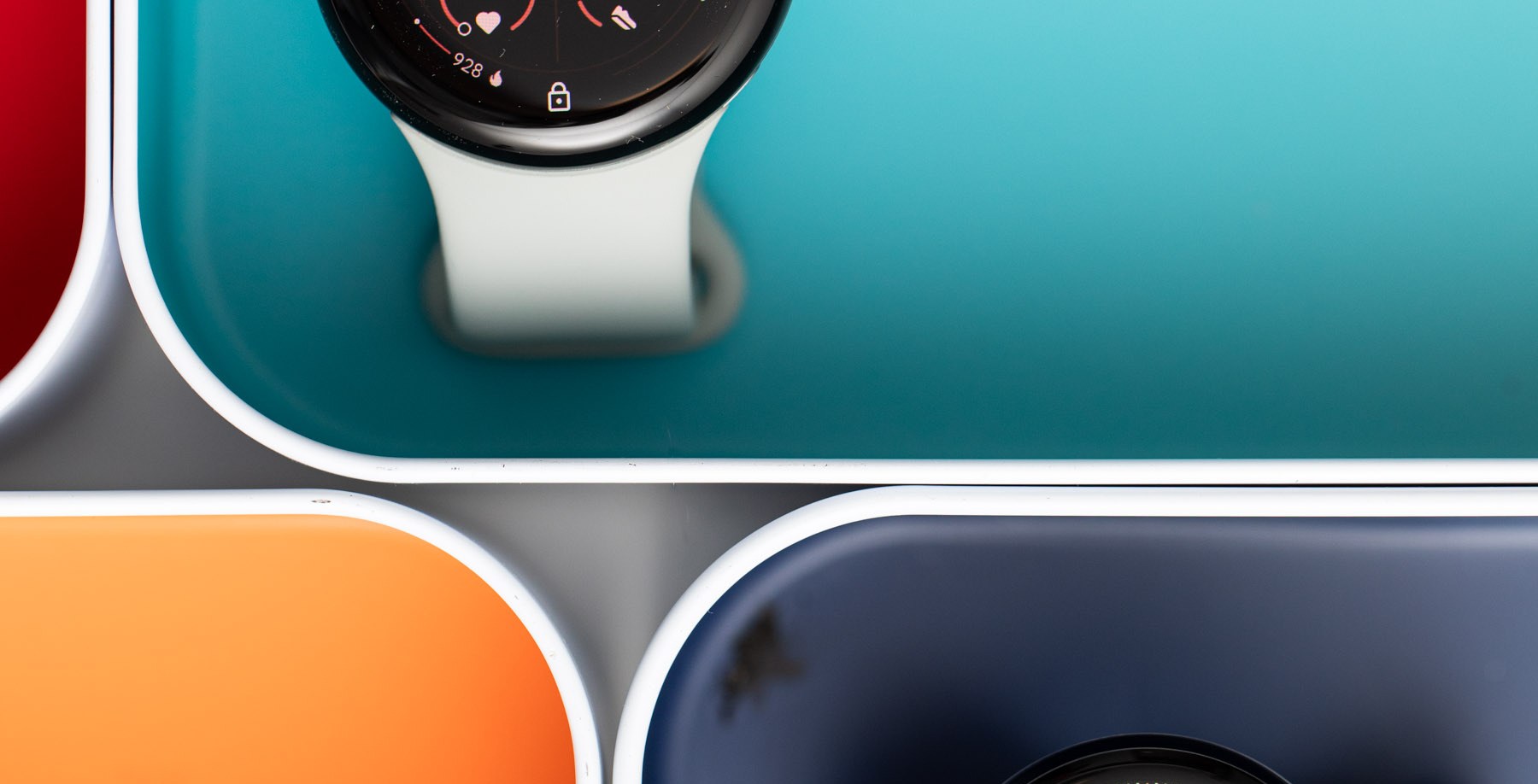 The 45mm and 41mm Pixel Watch 3 in colorful boxes
