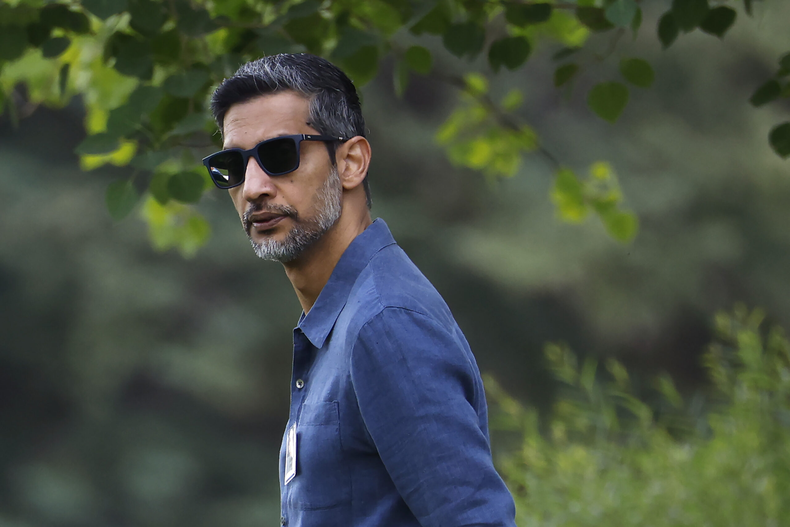 SUN VALLEY, IDAHO – JULY 09: Google CEO Sundar Pichai walks to lunch at the Allen & Company Sun Valley Conference on July 9, 2025 in Sun Valley, Idaho.