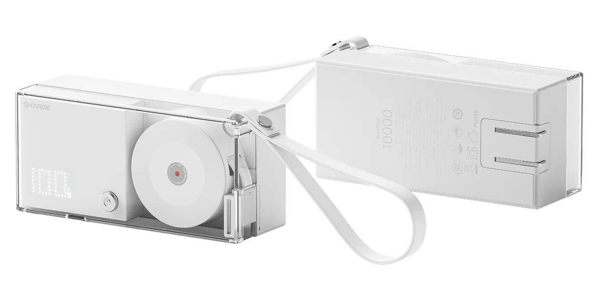 A look at the front and back of Sharge’s 3-in-1 power bank charger.