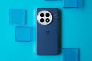 The OnePlus 13 in blue with vegan leather back panel.