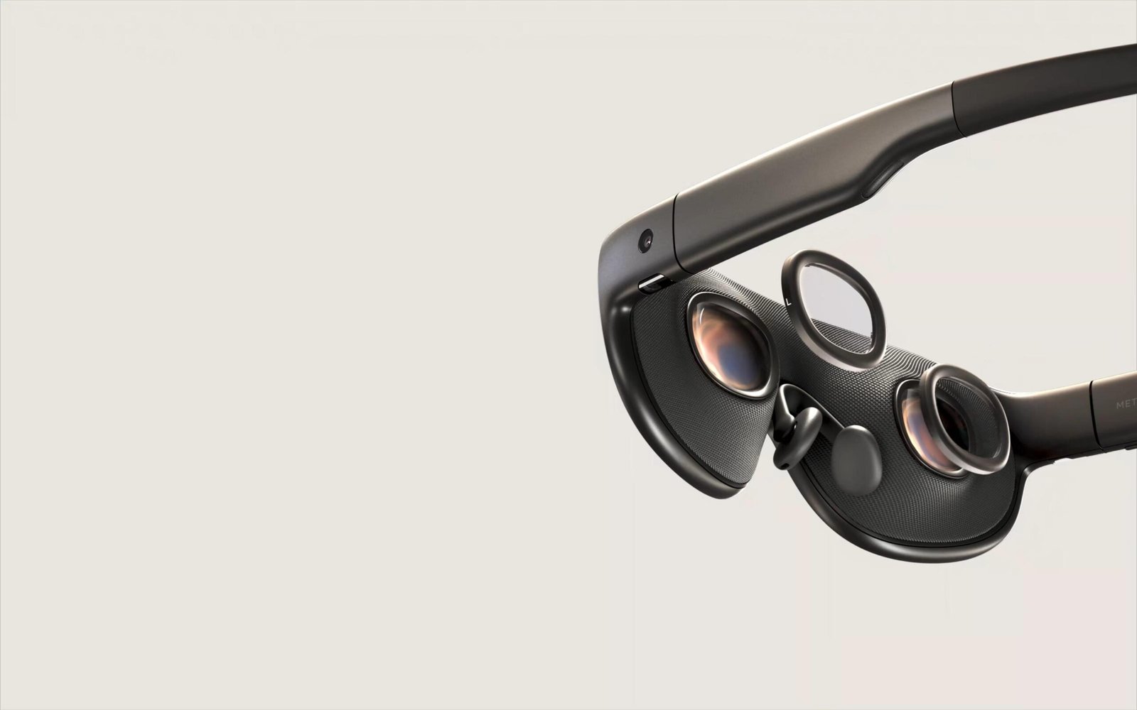 A leaked image seemingly showing Meta’s Project Phoenix headset via UploadVR