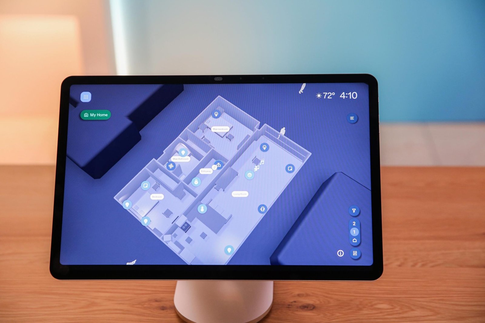 The new Alexa Home Map displayed on an Echo Show.